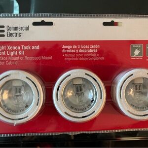 WHIT Xenon Light Kit with White Finish